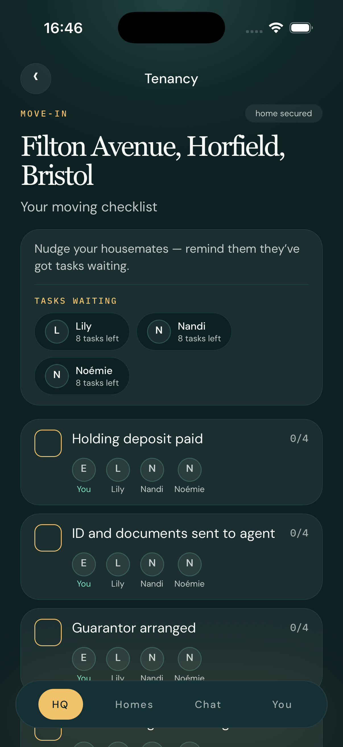 Maison four-person moving checklist showing each housemate’s progress on deposits, documents and guarantors, with a reminder for tasks waiting.